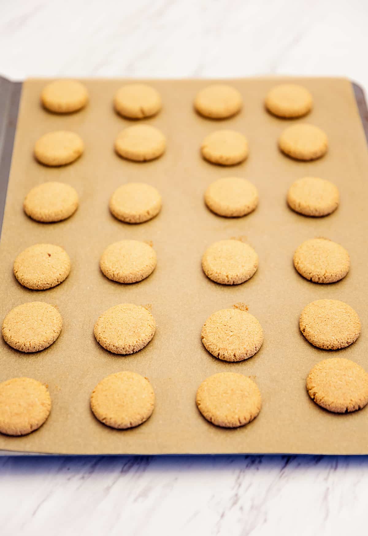 Old Fashioned Maple Pecan Cookies, Maple Pecan Cookie, Maple Cookies, Pecan Cookies, Cookies, whole food plant based, whole food, refined sugar free, maple, maple syrup, syrup, almond flour, almond, vegetarian, vegan, vegetarian cookies, vegan cookies, simple, easy, fast, 30 minutes, healthy, delicious, healthy cookies, oil free, gluten free, cookies, gluten free cookies, whole food plant based cookies, plant based cookies, cinnamon