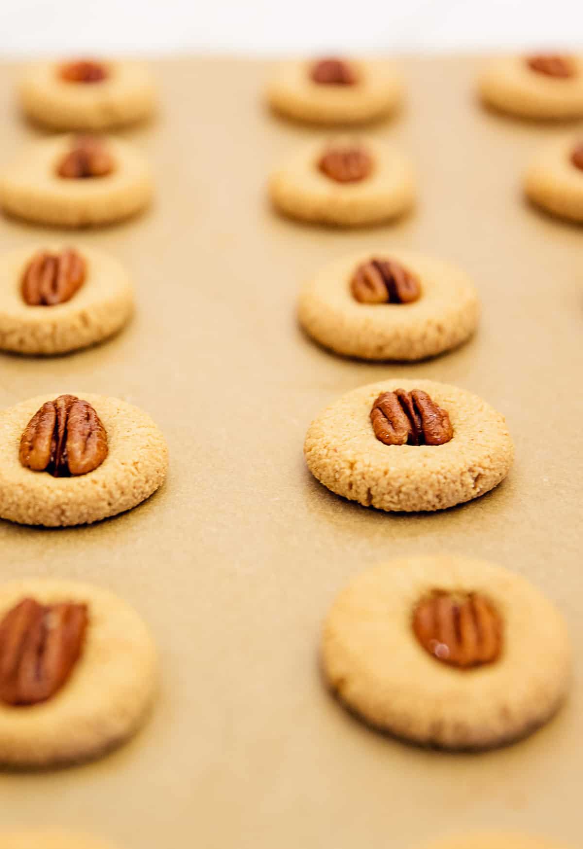 Old Fashioned Maple Pecan Cookies, Maple Pecan Cookie, Maple Cookies, Pecan Cookies, Cookies, whole food plant based, whole food, refined sugar free, maple, maple syrup, syrup, almond flour, almond, vegetarian, vegan, vegetarian cookies, vegan cookies, simple, easy, fast, 30 minutes, healthy, delicious, healthy cookies, oil free, gluten free, cookies, gluten free cookies, whole food plant based cookies, plant based cookies, cinnamon