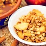 apple crisp, apple, recipe, vegan, vegetarian, whole food plant based, wfpb, gluten free, oil free, refined sugar free, no oil, no refined sugar, no dairy, dessert, sweets, dinner party, entertaining, simple, healthy