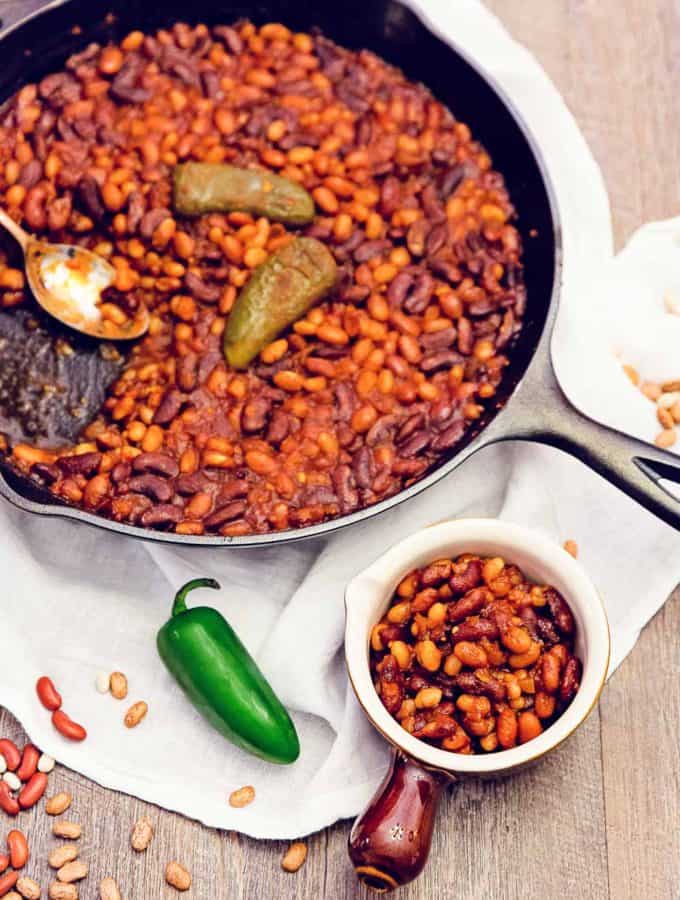 bbq baked beans, beans, bbq, recipe, vegan, vegetarian, whole food plant based, wfpb, gluten free, oil free, refined sugar free, no oil, no refined sugar, no dairy, dinner, lunch, side, side dish, dinner party, entertaining, simple, healthy, picnic