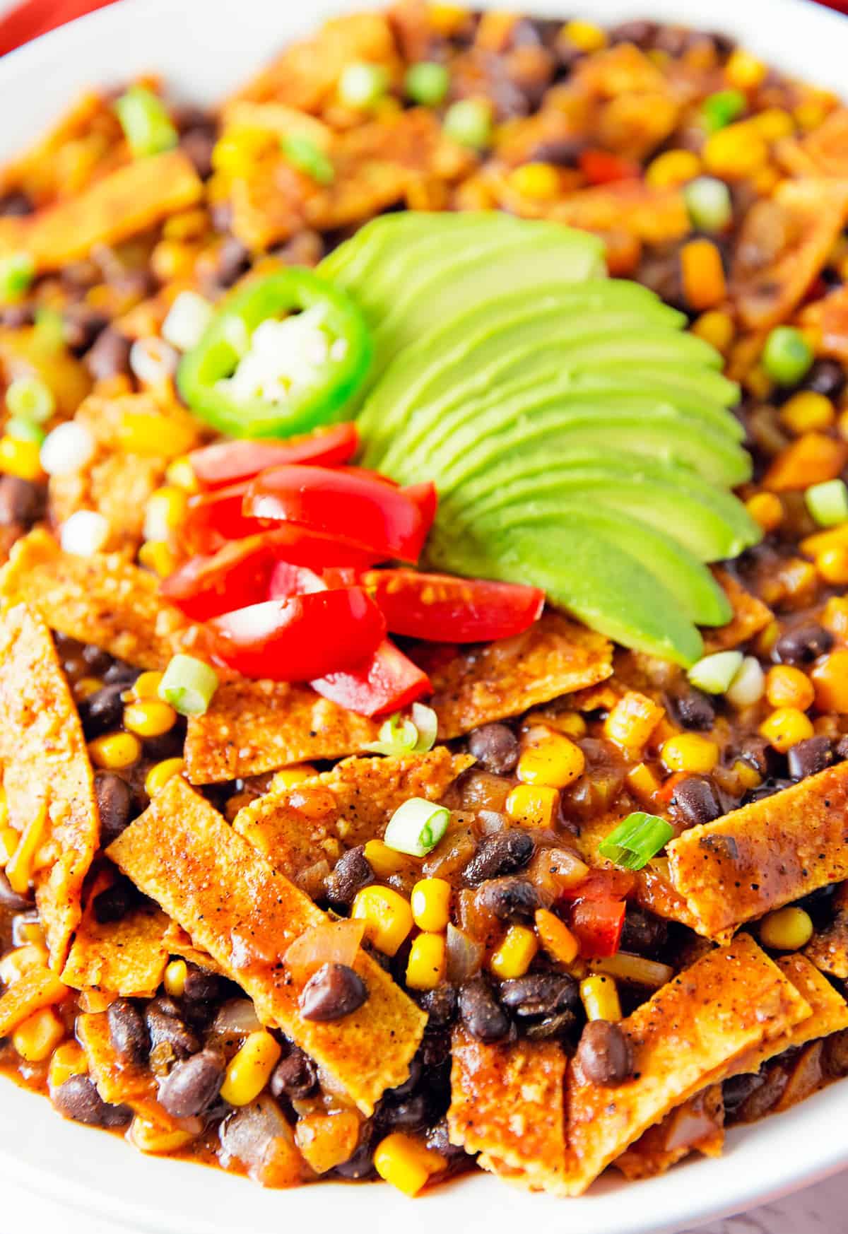enchilada skillet, enchilada, enchiladas, tortillas, recipe, enchilada recipe, enchilada skillet recipe, vegan, vegan recipe, whole food plant based recipe, whole food plant based, vegetarian, vegetarian recipe, gluten free, gluten free recipe, vegan dinner, vegan meals, vegetarian dinner, vegetarian meal, whole food plant based dinner, whole food plant based meal, gluten free dinner, gluten free meal, healthy, oil free, no oil, bell peppers, corn, black beans, enchilada sauce, peppers, tomato, quick dinner, fast dinner, entertaining, wfpb, dairy free, no dairy, traditional, Mexican, classic, delicious, the best, winter, fall, spring, summer, fast, easy, quick, simple, 30 minutes,