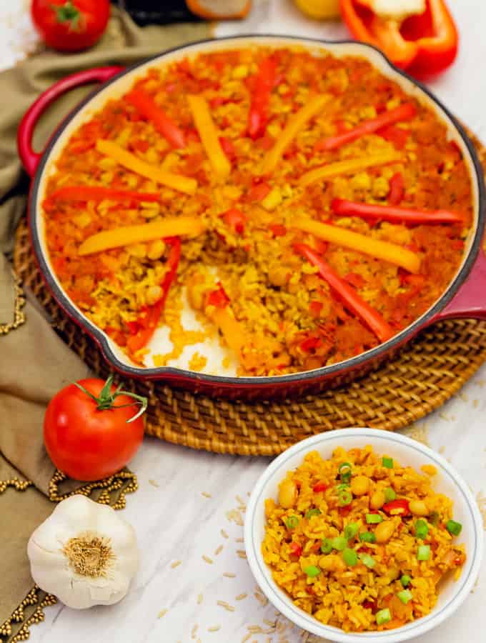 paella, recipe, vegan, vegetarian, whole food plant based, gluten free, oil free, dairy free, wfpb, dinner, lunch, rice, peppers, beans, easy, simple, healthy, no refined sugar, no oil, refined sugar free, entertaining, dinner party, Spanish