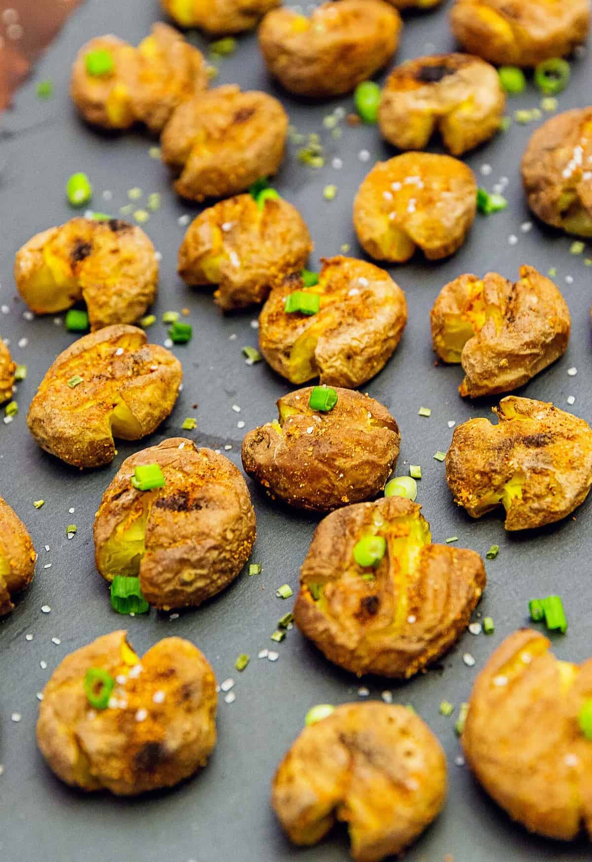 New potatoes with garlic and dill  K33 Kitchen - Delicious plant-based  vegan recipes