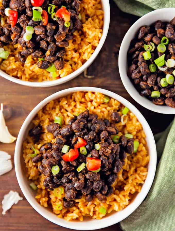 black beans, spicy, vegan, vegetarian, whole food plant based, gluten free, recipe, wfpb, healthy, oil free, no refined sugar, no oil, refined sugar free, lunch, dinner, easy, fast, quick, dinner party, entertaining, quick dinner, fast dinner, dairy free, no dairy, Mexican, Southwestern