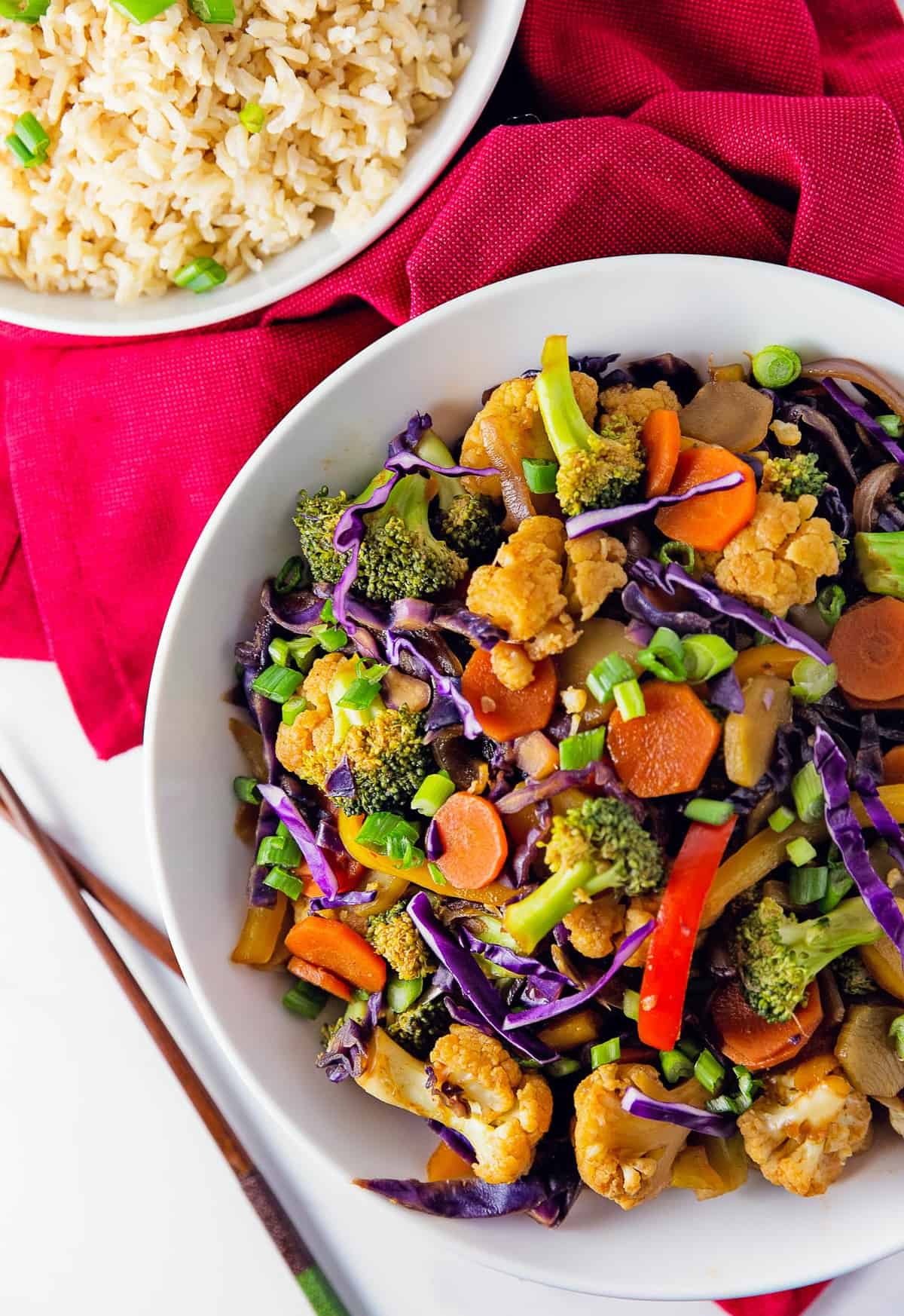 Thai, stir fry, Asian, broccoli, cauliflower, carrots, rice, vegan, vegetarian, whole food plant based, gluten free, recipe, wfpb, healthy, oil free, no refined sugar, no oil, refined sugar free, lunch, dinner, side, sauce, easy, fast, quick, dinner party, entertaining,