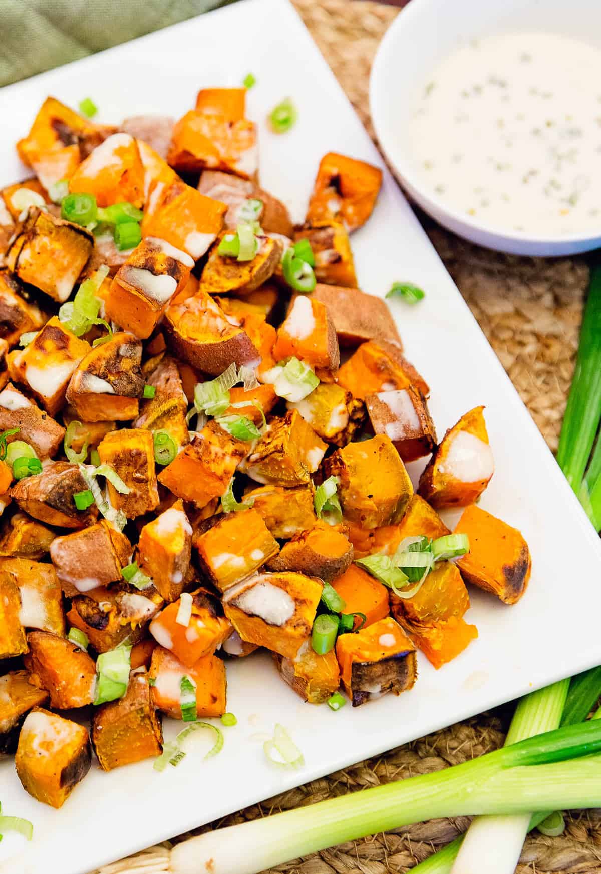 sweet potatoes with tahini sauce, sweet potatoes, potatoes, tahini sauce, tahini, sauce, recipe, whole food plant based recipe, vegan, vegan recipe, vegetarian, vegetarian recipe, dairy free, no oil, oil free, refined sugar free, no refined sugar, dinner, lunch, side, entertainment, picnic, healthy recipe, healthy, meals, gluten free, gluten free recipe, easy, simple,