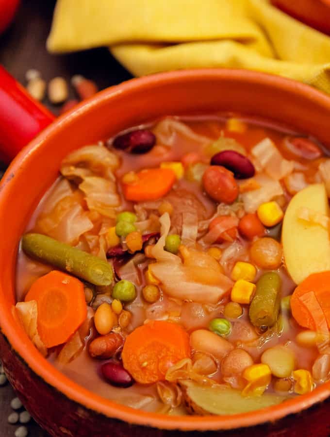 detox soup, cabbage, veggies, vegetables, soup, recipe, vegan, vegetarian, whole food plant based, wfpb, gluten free, oil free, refined sugar free, no oil, no refined sugar, no dairy, dinner, lunch, side, appetizer, dinner party, entertaining, simple, healthy