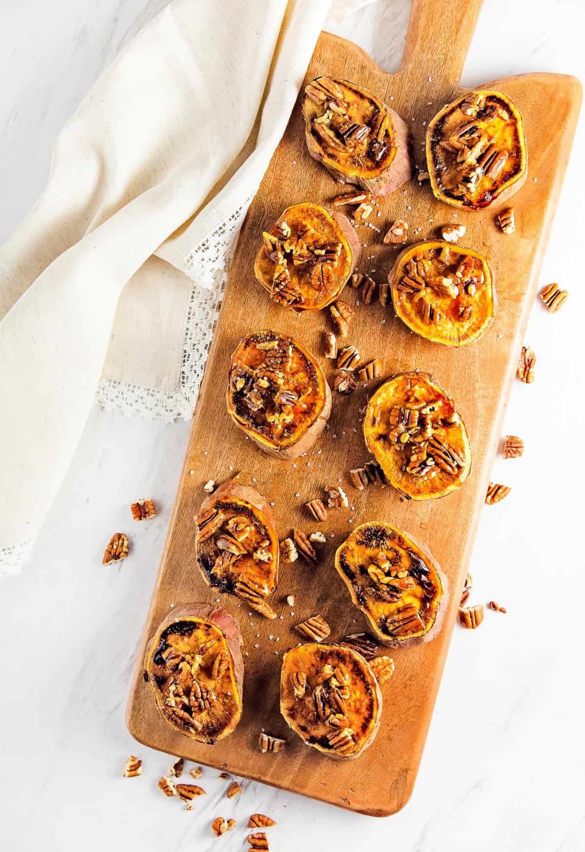 glazed pecan sweet potato rounds, sweet potatoes, recipe, vegan, vegetarian, whole food plant based, wfpb, gluten free, oil free, refined sugar free, no oil, no refined sugar, no dairy, dinner, lunch, side, appetizer, dinner party, entertaining, simple, healthy