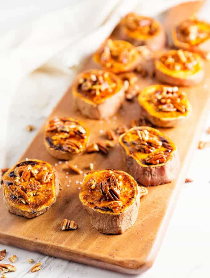 glazed pecan sweet potato rounds, sweet potatoes, recipe, vegan, vegetarian, whole food plant based, wfpb, gluten free, oil free, refined sugar free, no oil, no refined sugar, no dairy, dinner, lunch, side, appetizer, dinner party, entertaining, simple, healthy