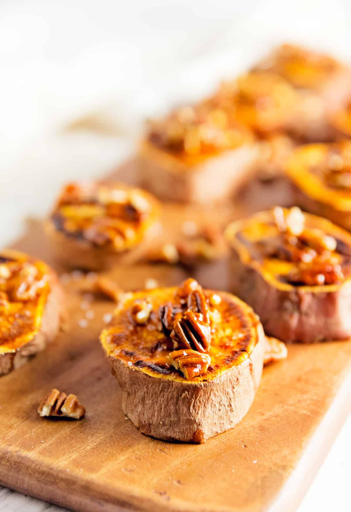 glazed pecan sweet potato rounds, sweet potatoes, recipe, vegan, vegetarian, whole food plant based, wfpb, gluten free, oil free, refined sugar free, no oil, no refined sugar, no dairy, dinner, lunch, side, appetizer, dinner party, entertaining, simple, healthy