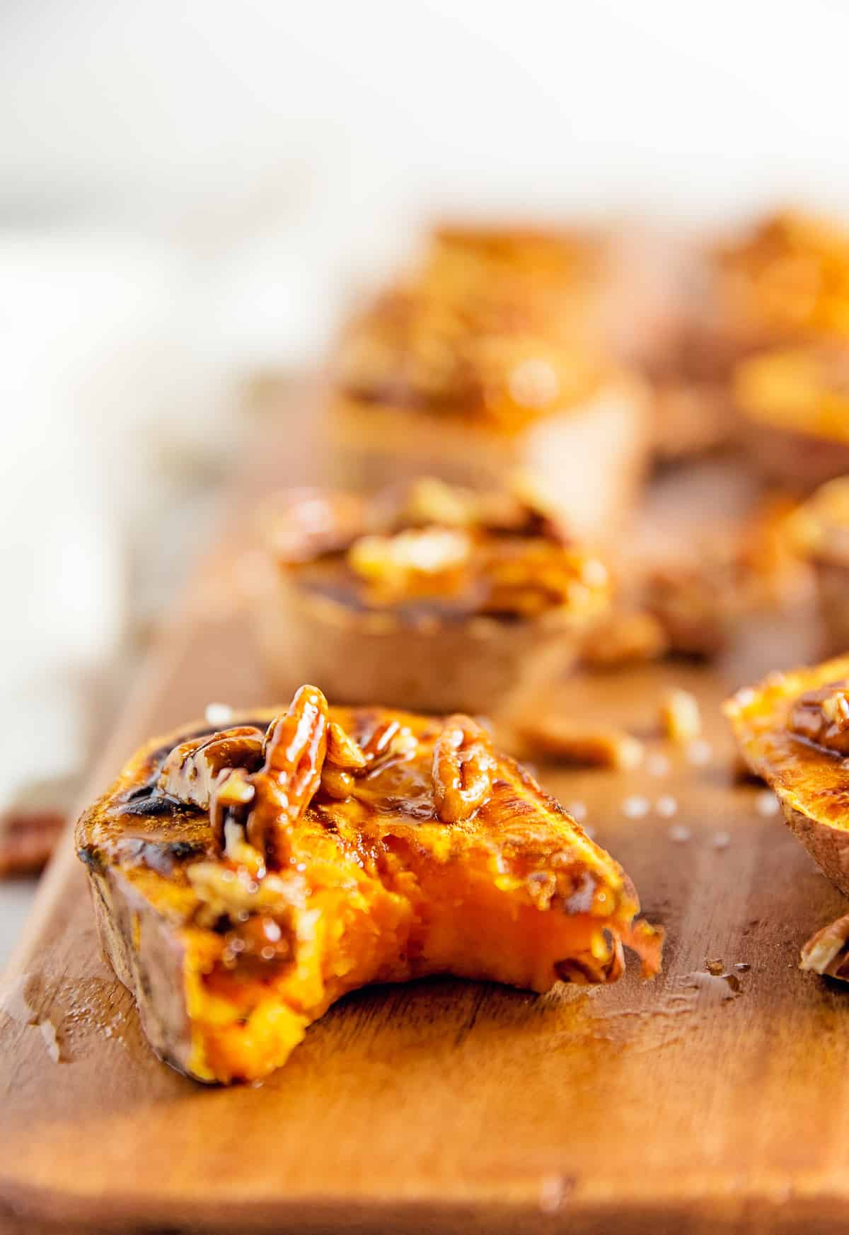 glazed pecan sweet potato rounds, sweet potatoes, recipe, vegan, vegetarian, whole food plant based, wfpb, gluten free, oil free, refined sugar free, no oil, no refined sugar, no dairy, dinner, lunch, side, appetizer, dinner party, entertaining, simple, healthy