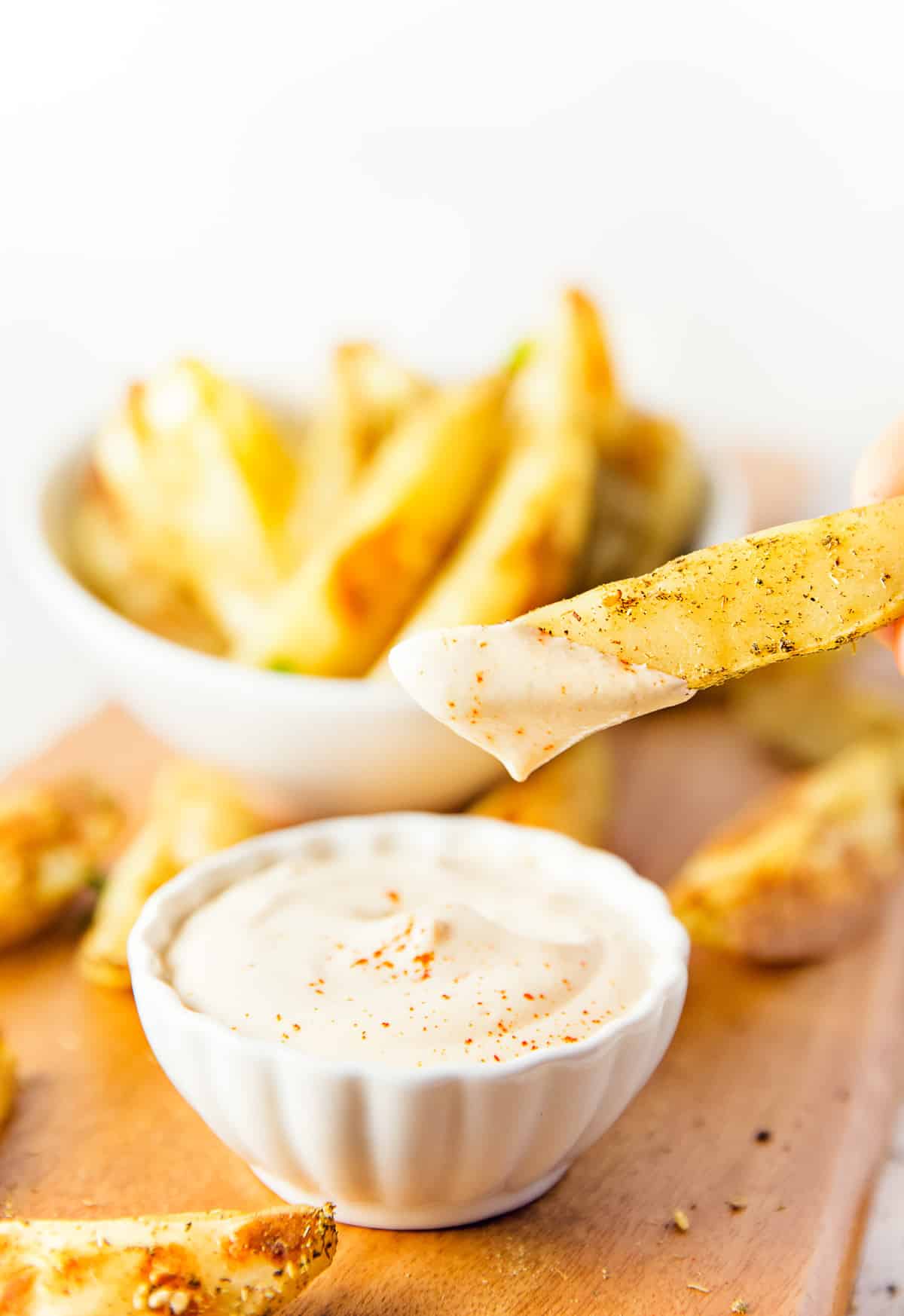 Oven Baked Zaatar Fries, plant based, vegan, vegetarian, whole food plant based, gluten free, recipe, wfpb, healthy, healthy vegan, oil free, no refined sugar, no oil, refined sugar free, dairy free, dinner party, entertaining, side, fries