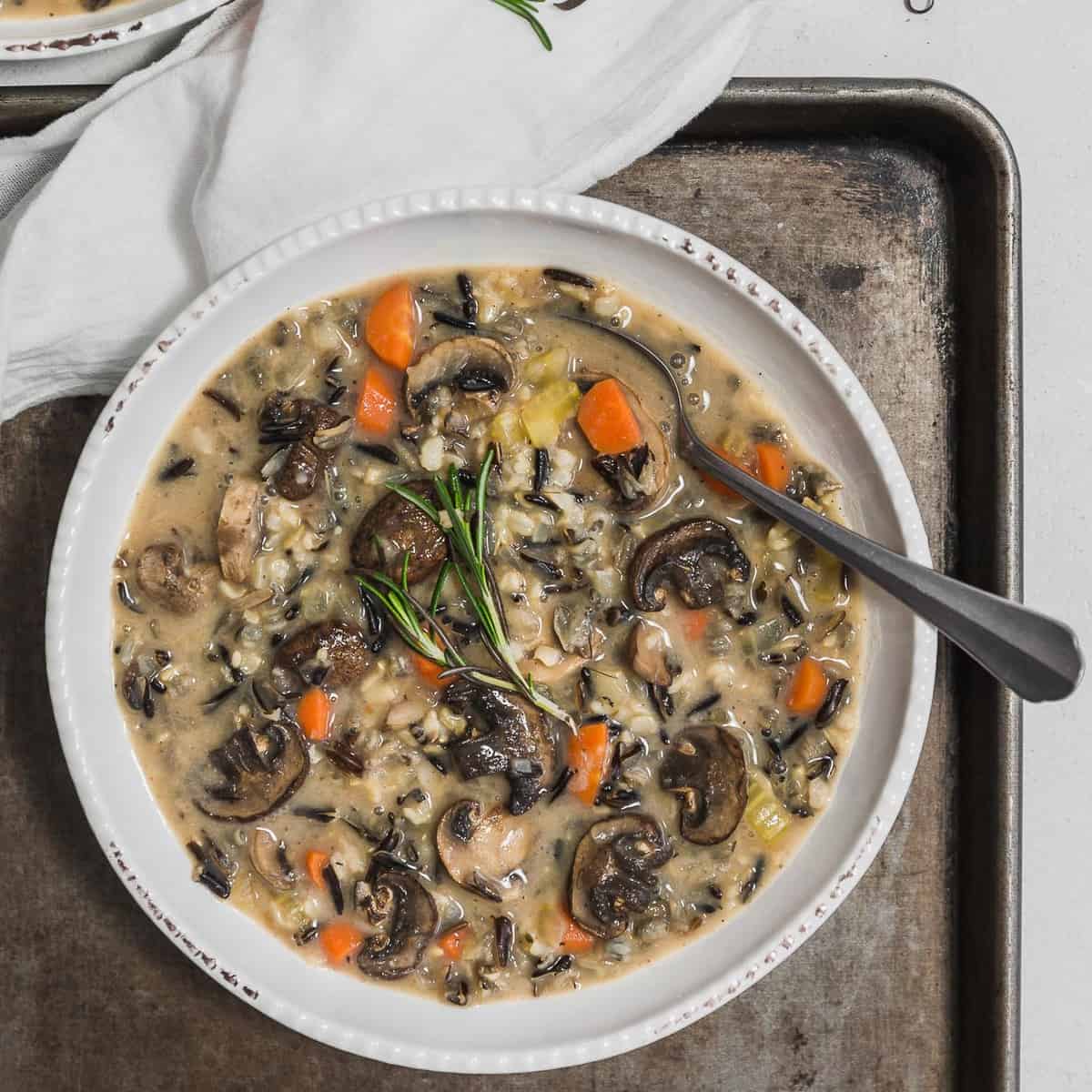 Creamy Mushroom and Wild Rice Soup, plant based, vegan, vegetarian, whole food plant based, gluten free, recipe, wfpb, healthy, healthy vegan, oil free, no refined sugar, no oil, refined sugar free, dairy free, dinner party, entertaining, soup