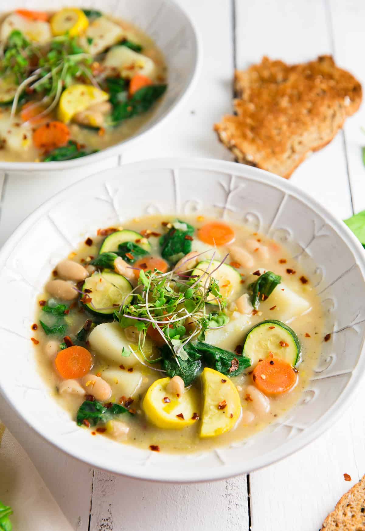 Tarragon Tuscan Soup, plant based, vegan, vegetarian, whole food plant based, gluten free, recipe, wfpb, healthy, healthy vegan, oil free, no refined sugar, no oil, refined sugar free, dairy free, dinner party, entertaining, soup,