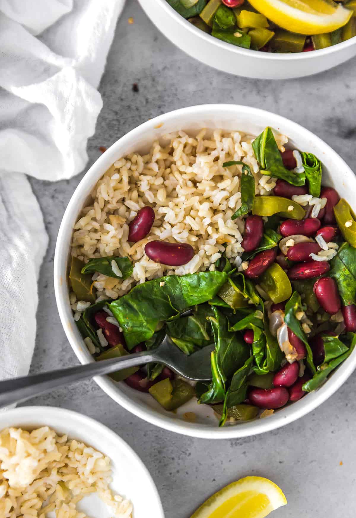 Southern Collard Greens, collard greens, plant based, vegan, vegetarian, whole food plant based, gluten free, recipe, wfpb, healthy, healthy vegan, oil free, no refined sugar, no oil, refined sugar free, dairy free, dinner, lunch, beans, legumes, greens