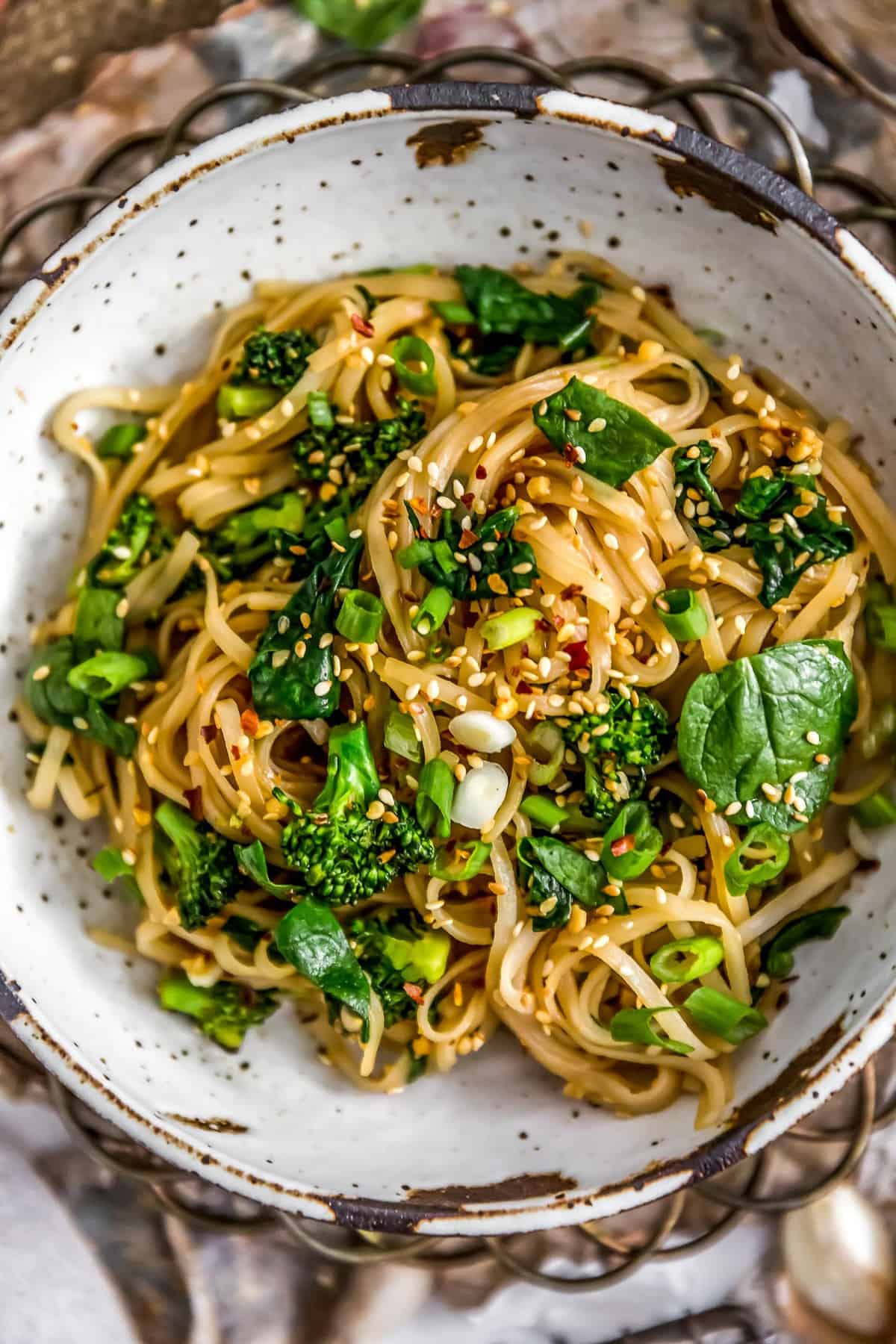 Bowl of Oil Free Garlic Sticky Noodles