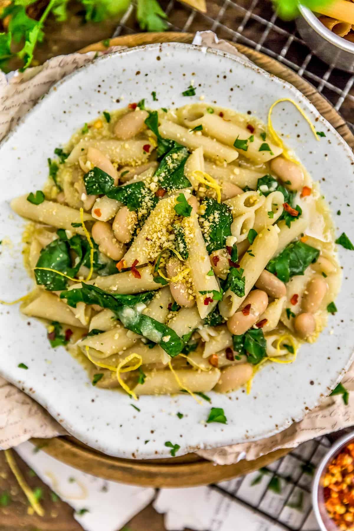 Lemony Pasta with Greens and Beans