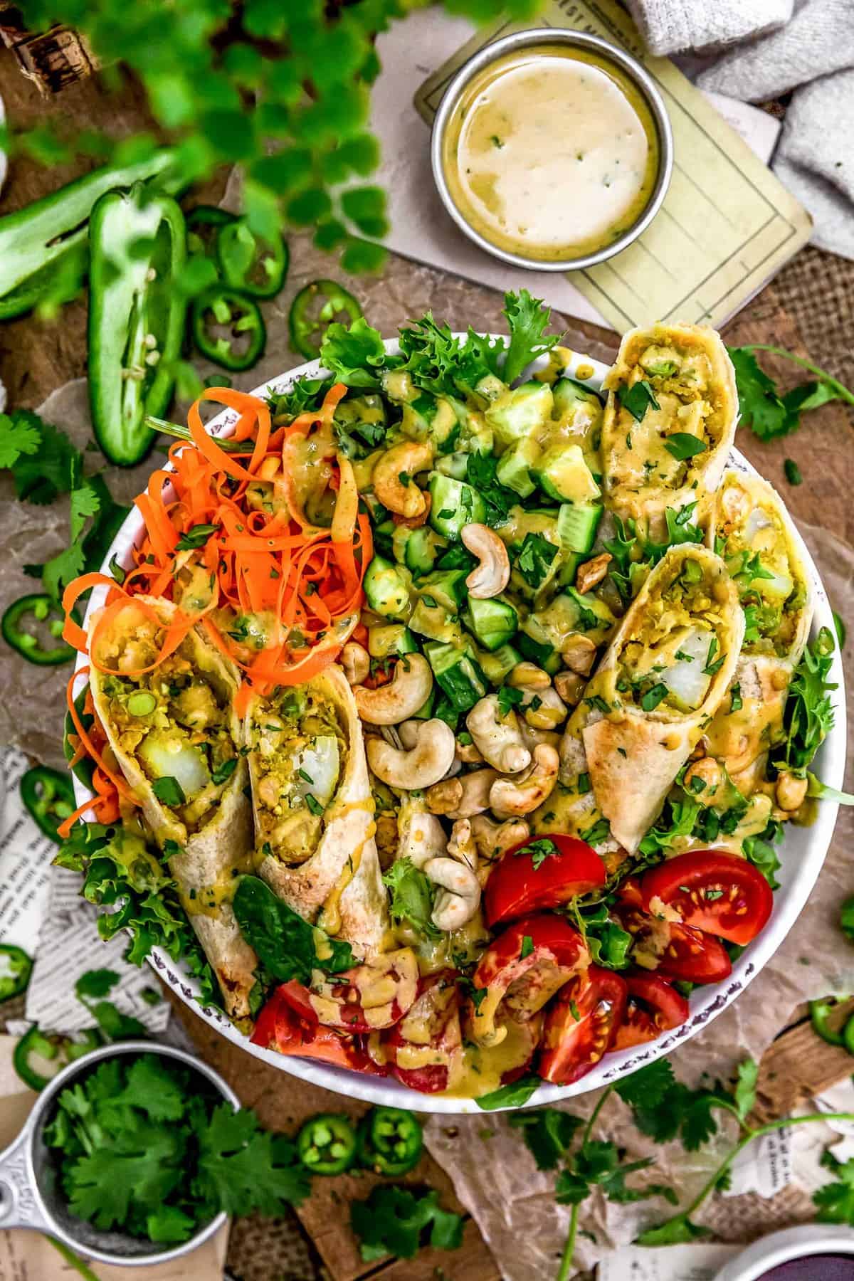 Samosa Bowl with Vegan Curry Dressing