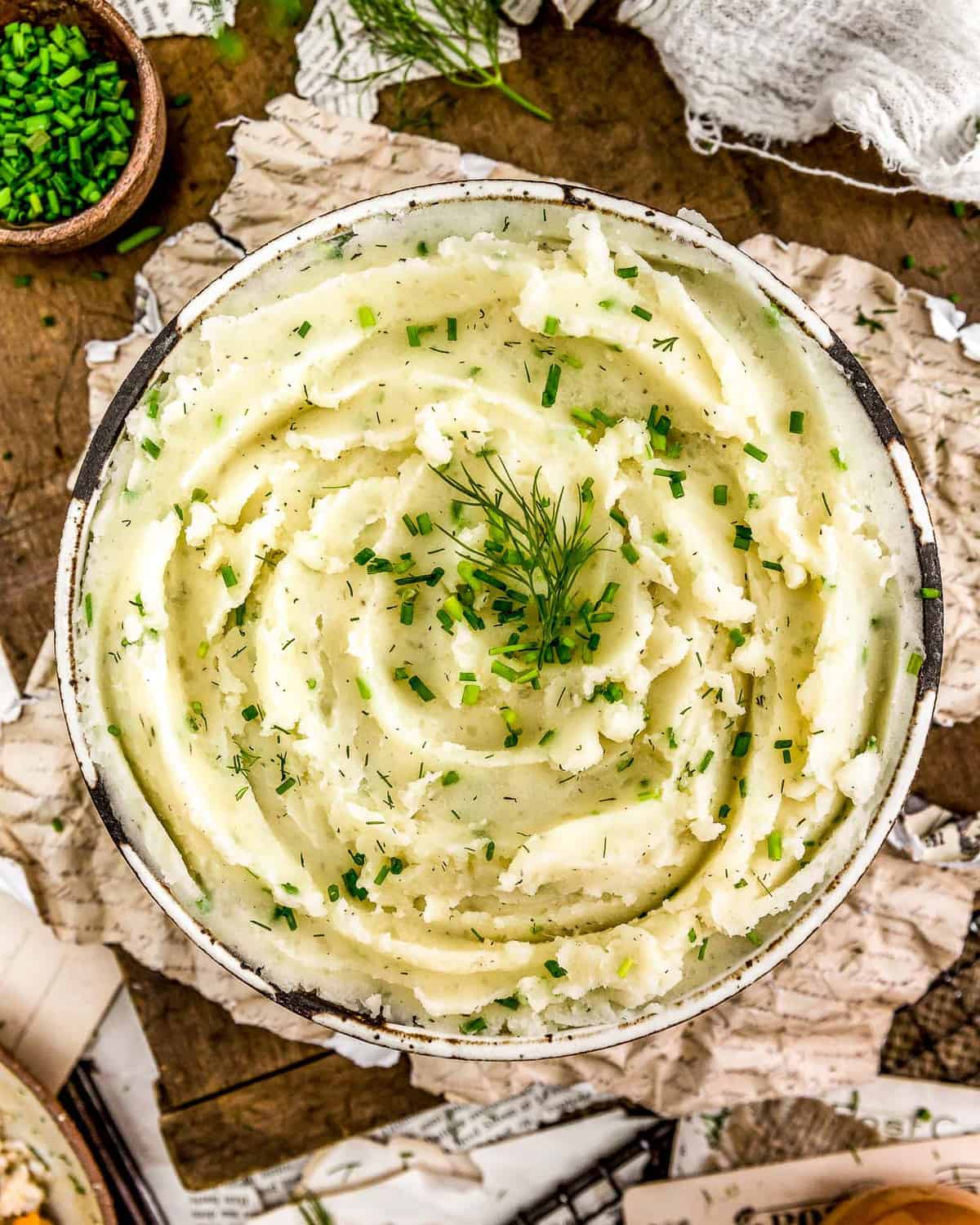 Tablescape of Vegan Ranch Mashed Potatoes