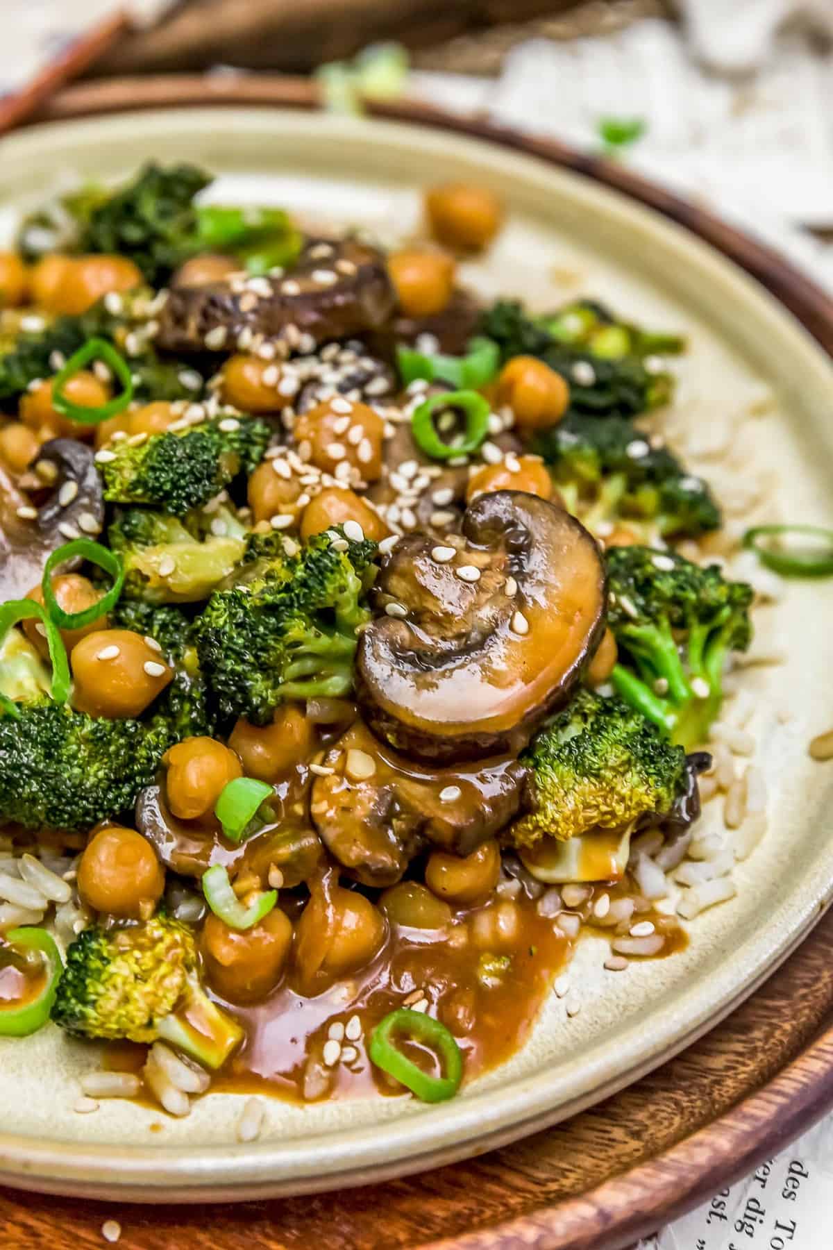 Close up of General Tso’s Broccoli Mushroom Stir Fry