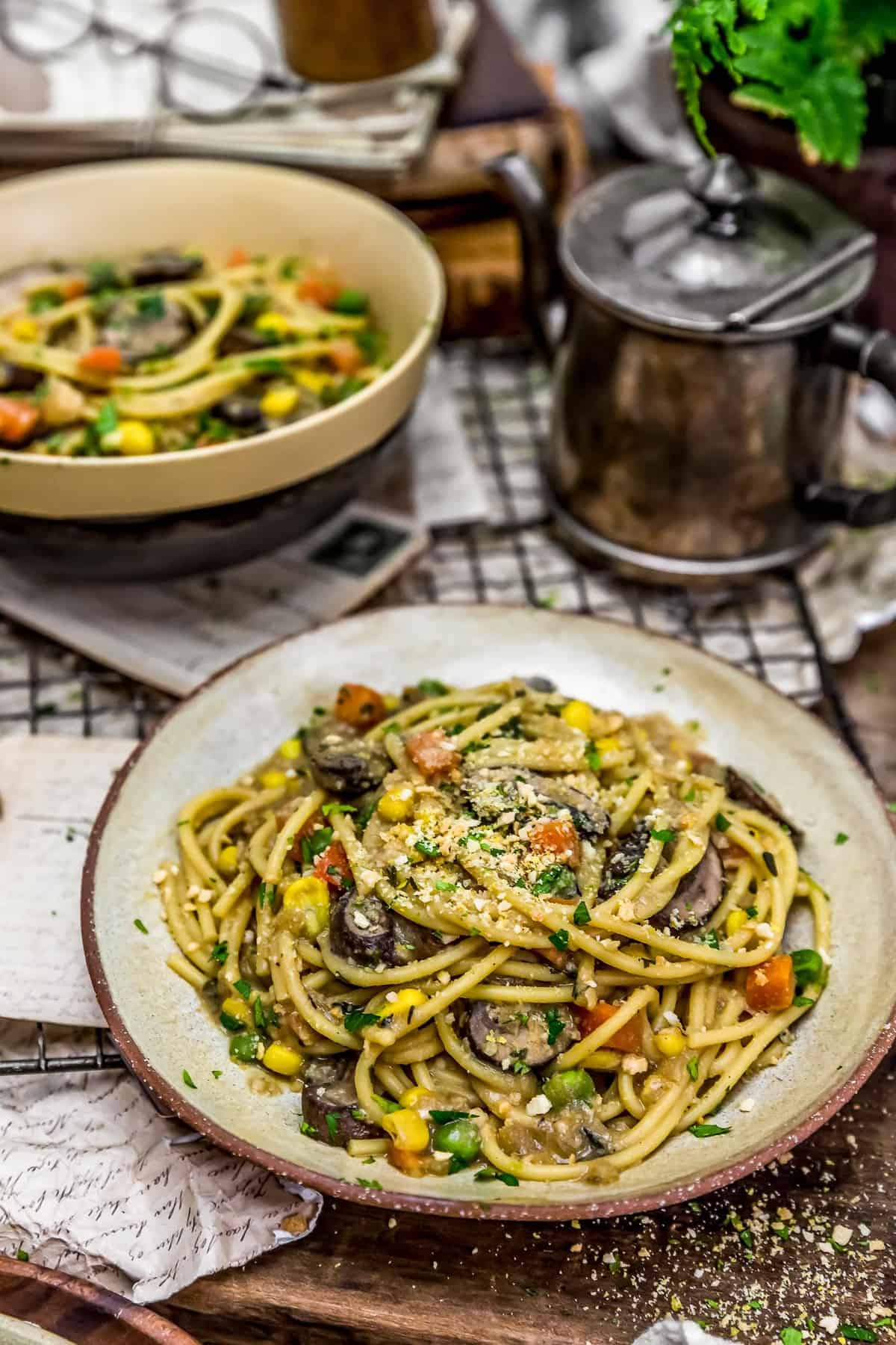 Plate and bowl of Vegan Veggie Tetrazzini