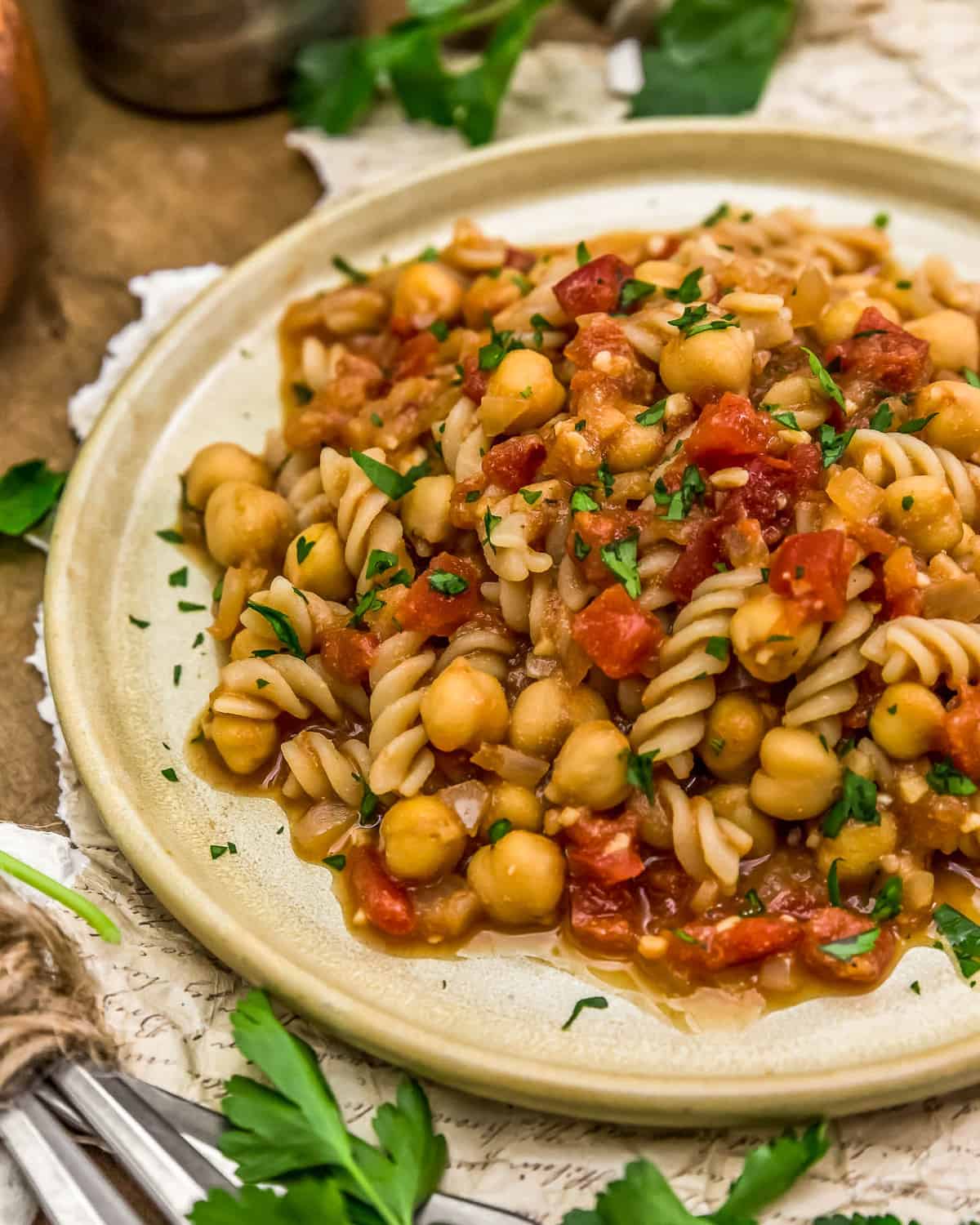 Close up of BBQ Chickpea Pasta