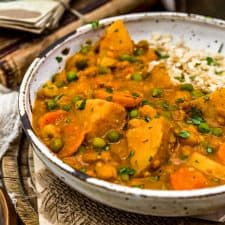 Thai Vegetable Massaman Curry-image
