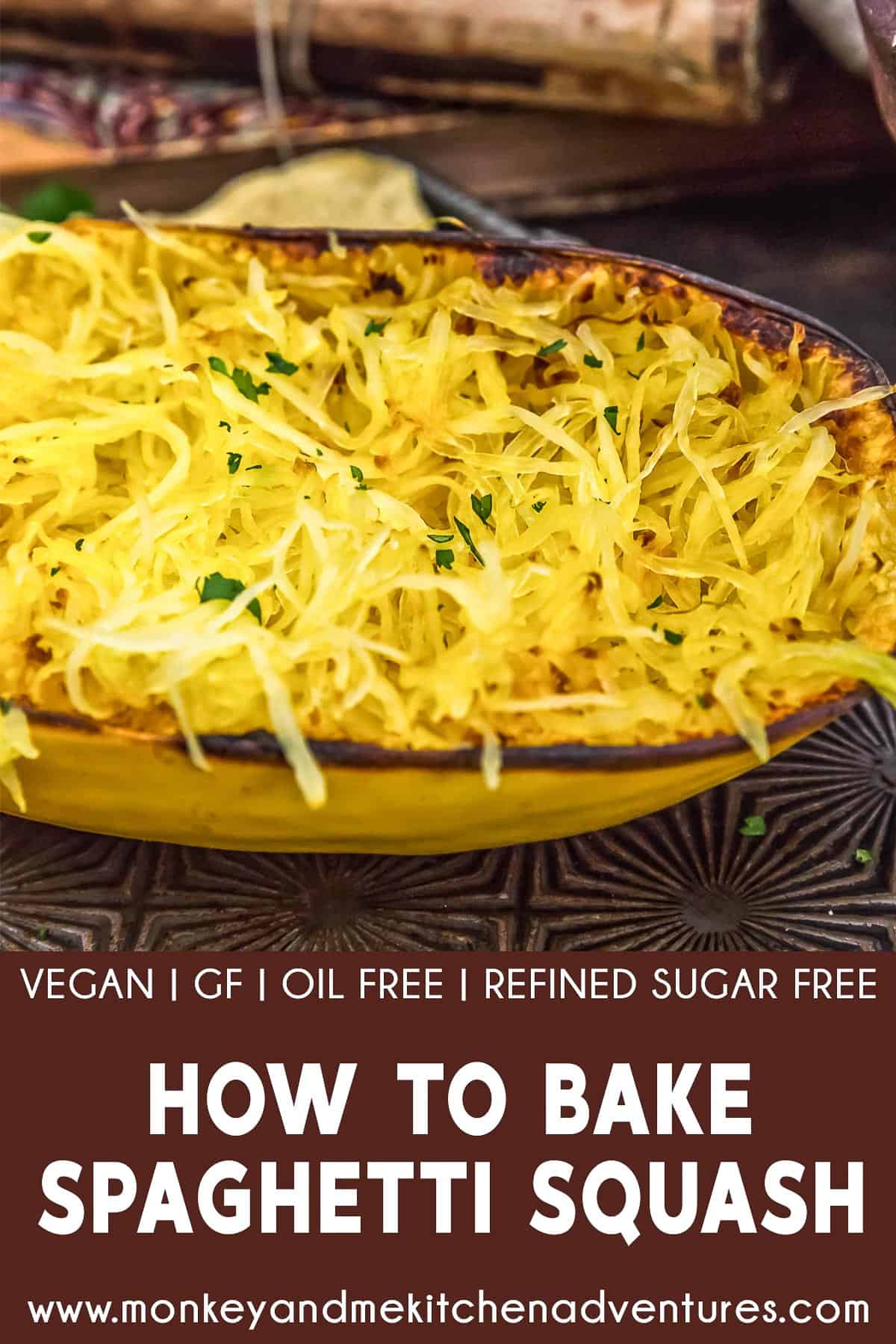 How to Bake a Spaghetti Squash with text description