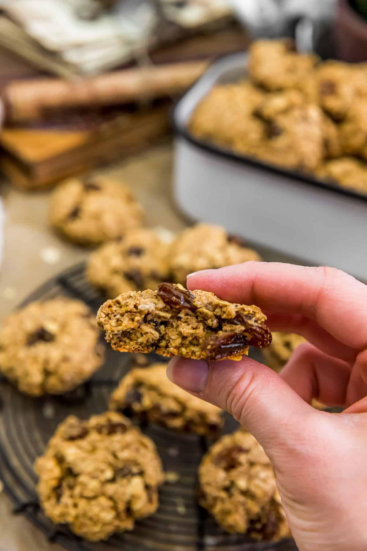 Eating Vegan Crispy Oatmeal Cookies