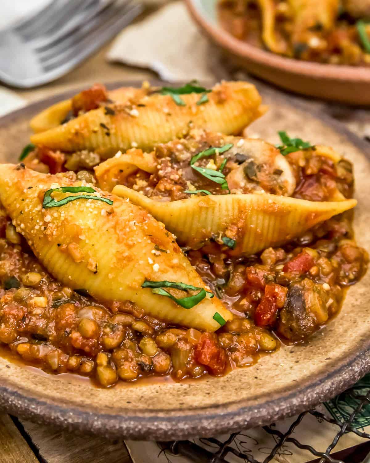 Unstuffed Spicy Tomato Basil Shells