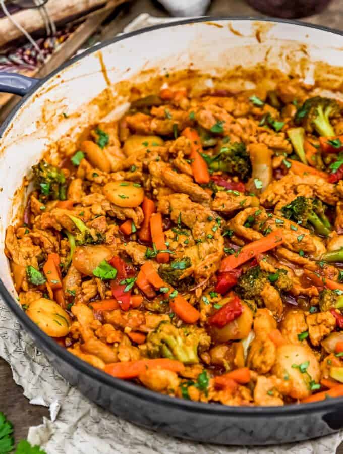 Close up of Thai Curry Soy Curl Skillet