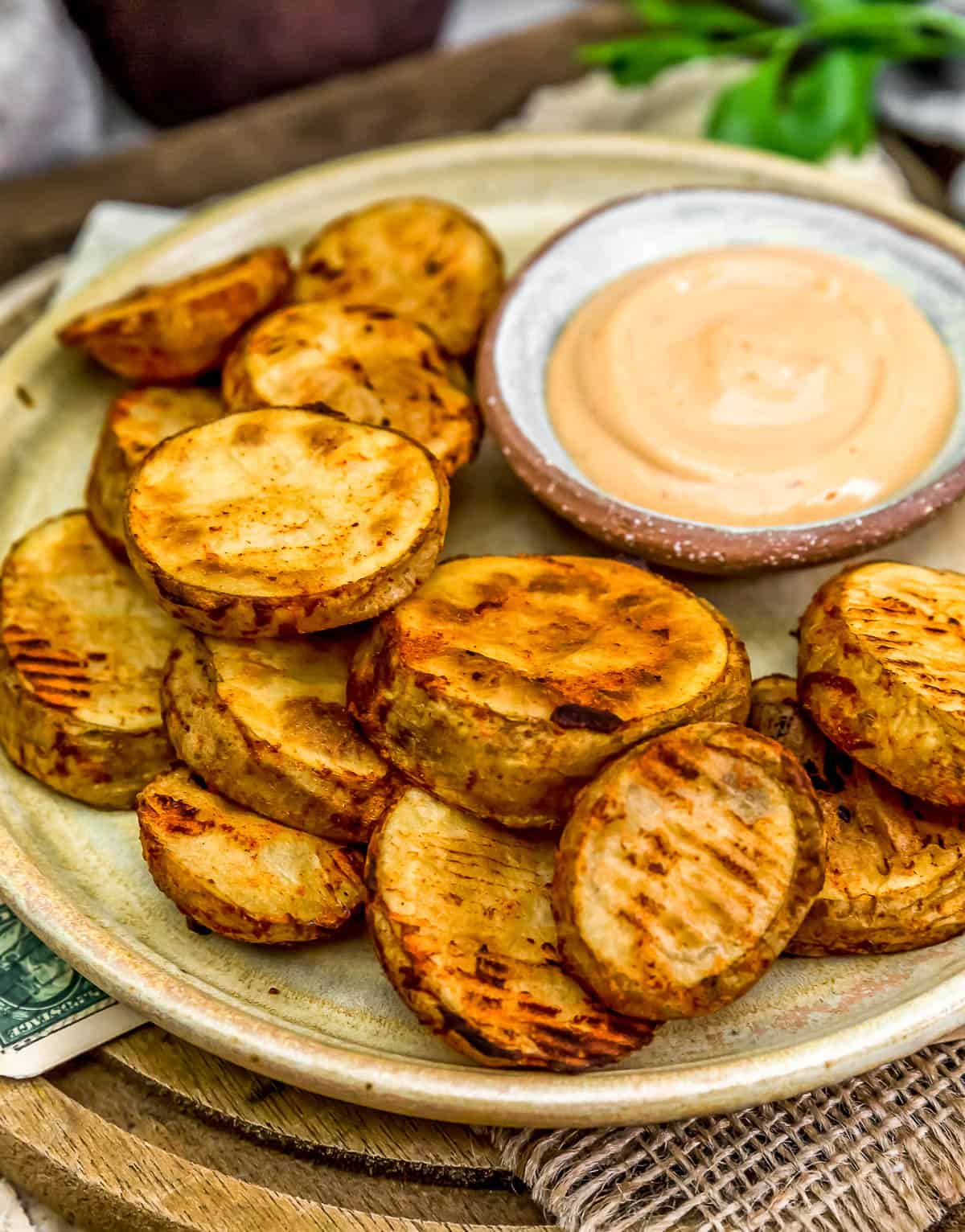 Oil-Free Baked Potato Slices on a plate