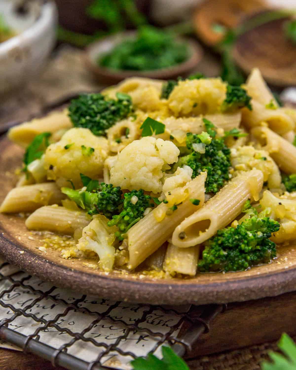 Easy Cauliflower Broccoli Pasta