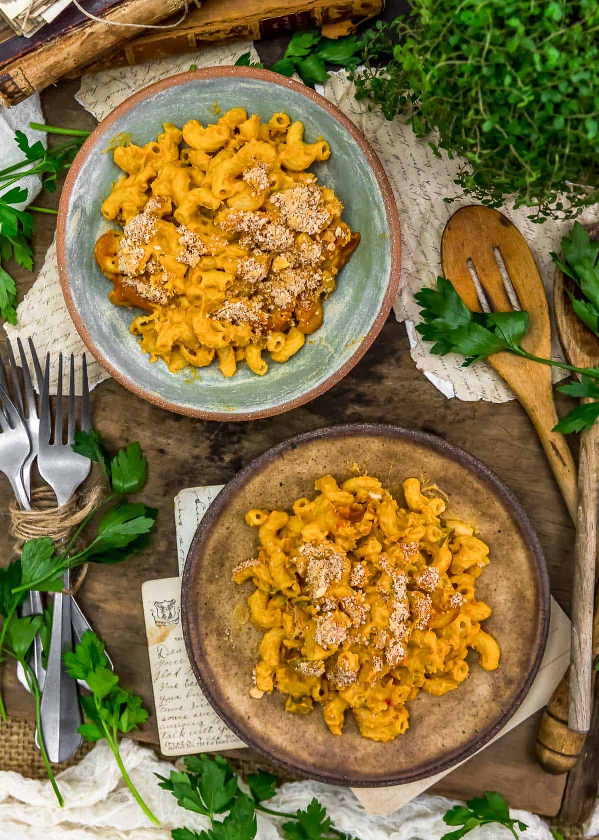 Tablescape of Vegan Cheeseburger Mac and Cheese