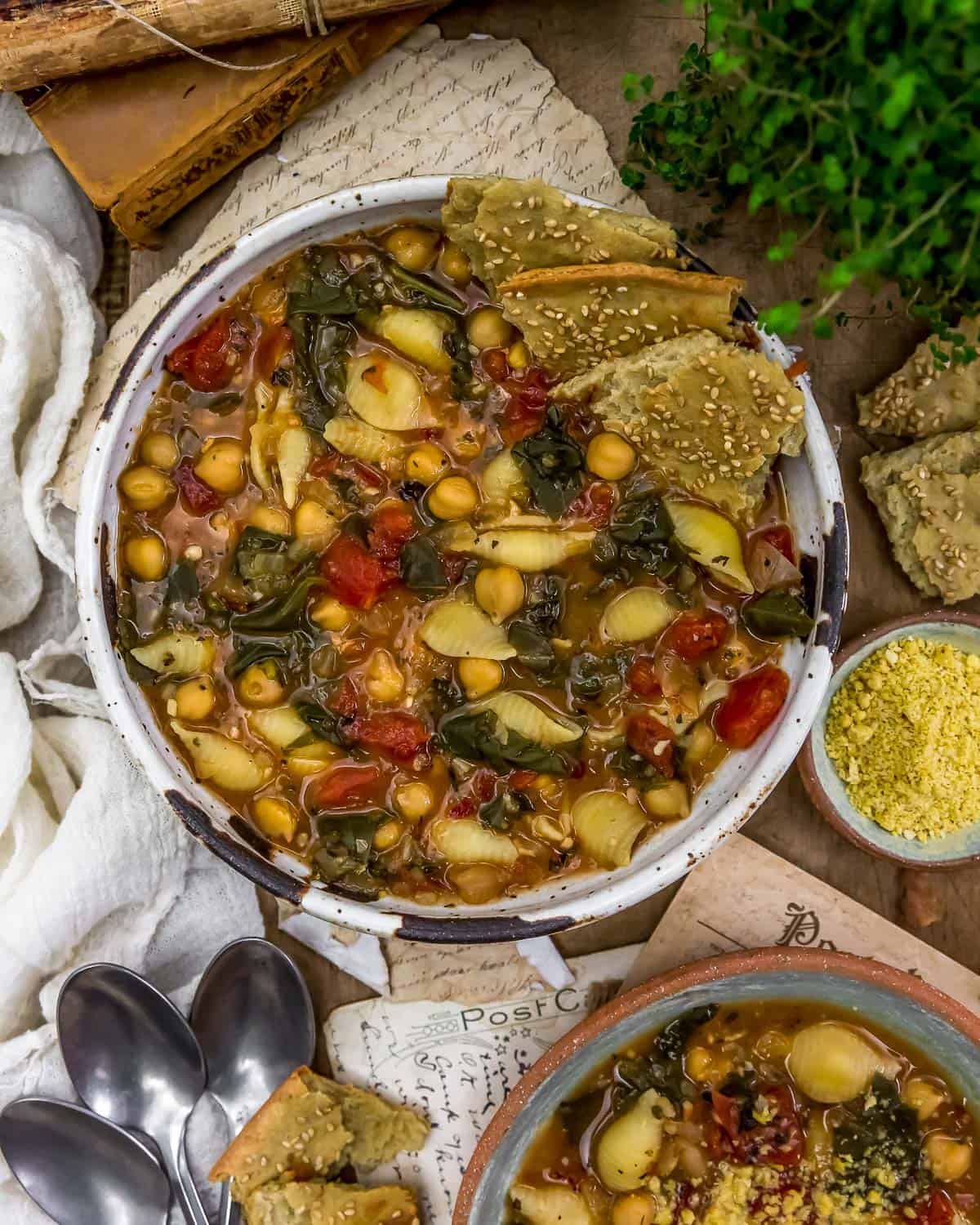 Bowl of Pasta E Ceci