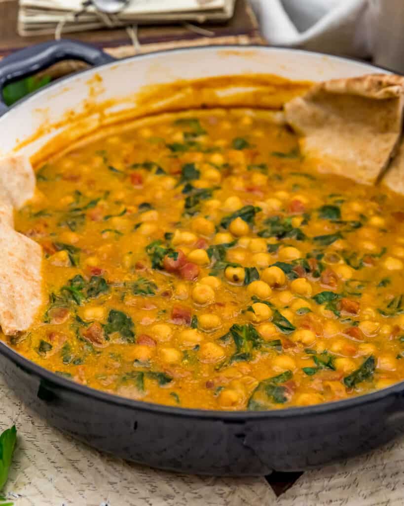 Easy Chickpea Spinach Curry - Monkey and Me Kitchen Adventures