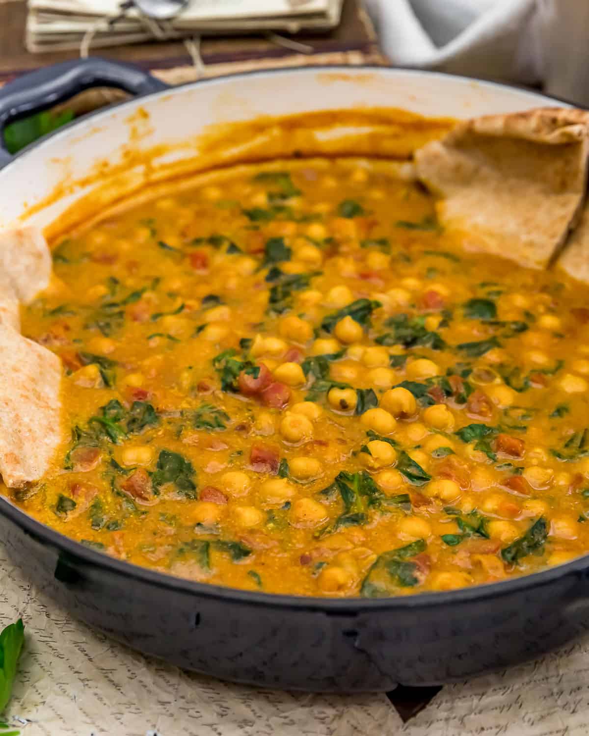 Close up of Easy Chickpea Spinach Curry