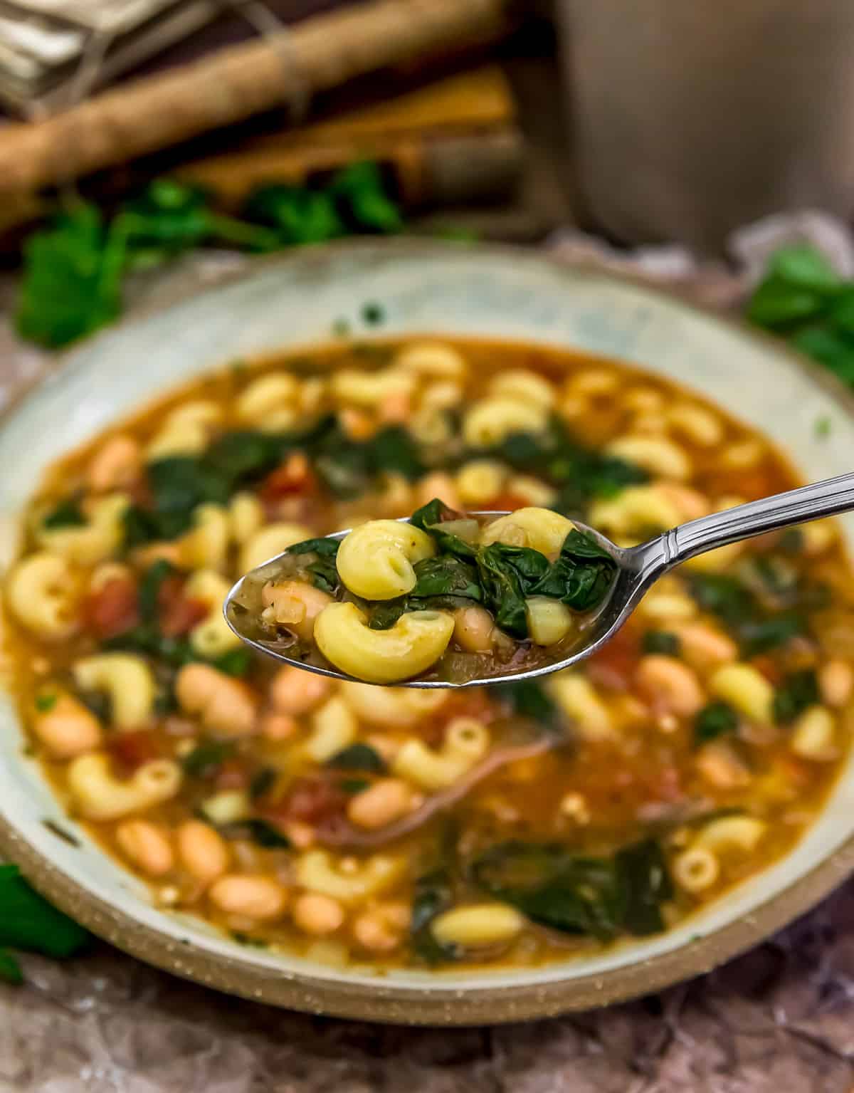 Spoonful of Easy Spinach White Bean Soup