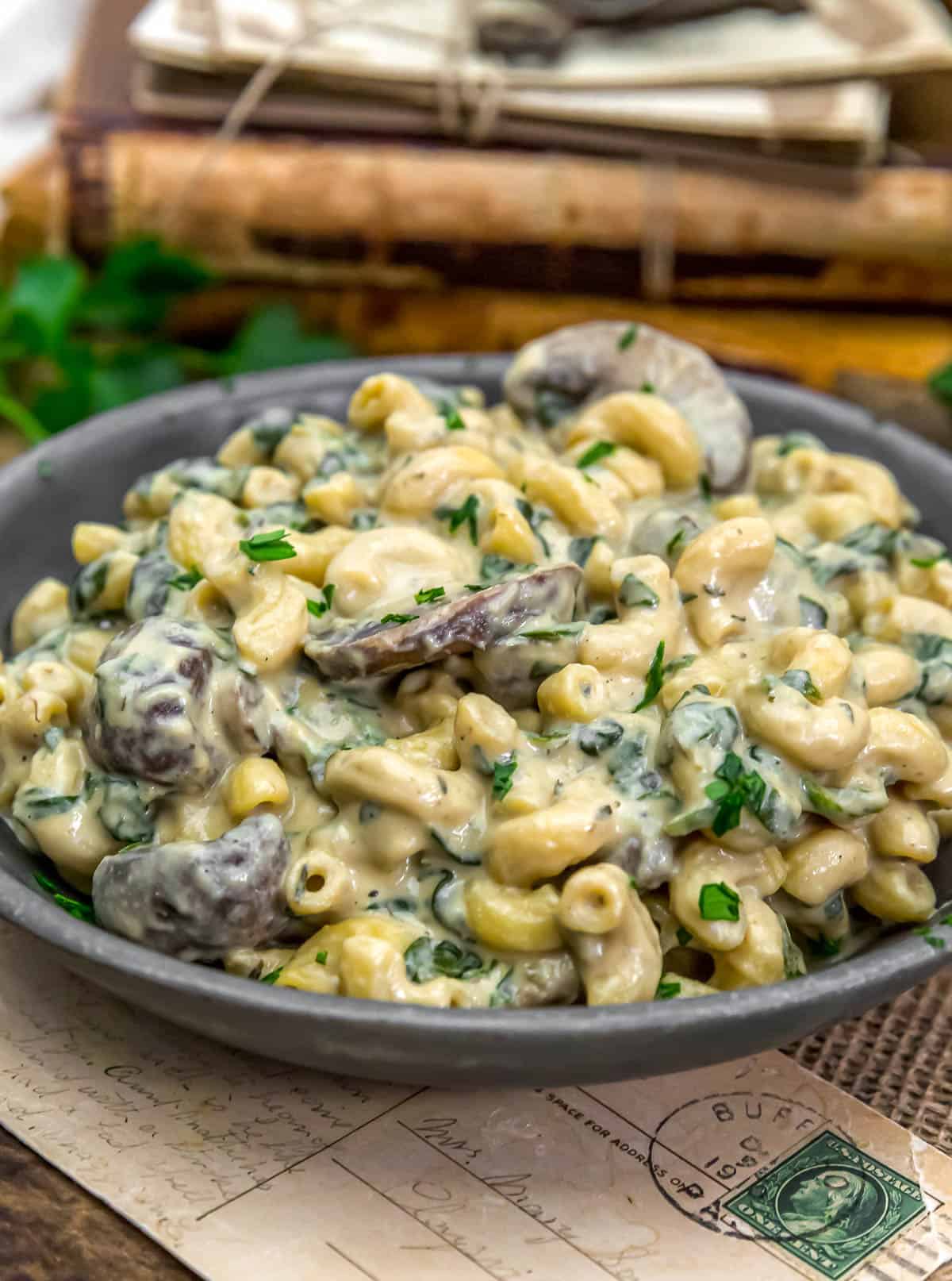 Bowl of Vegan Mushroom Spinach Mac and Cheese Skillet