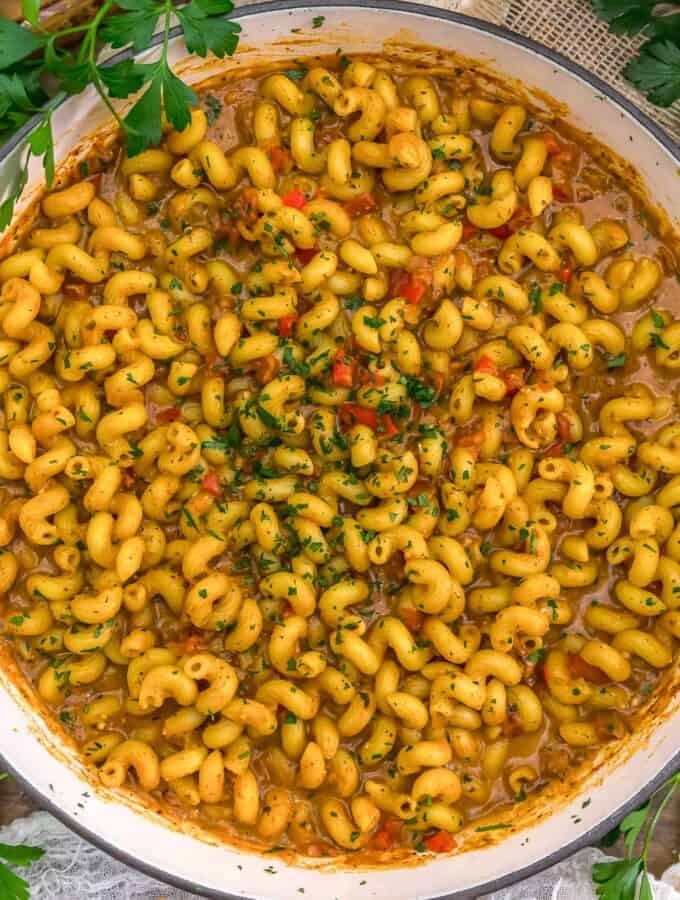 Tablescape of Creamy Cajun Pasta Skillet
