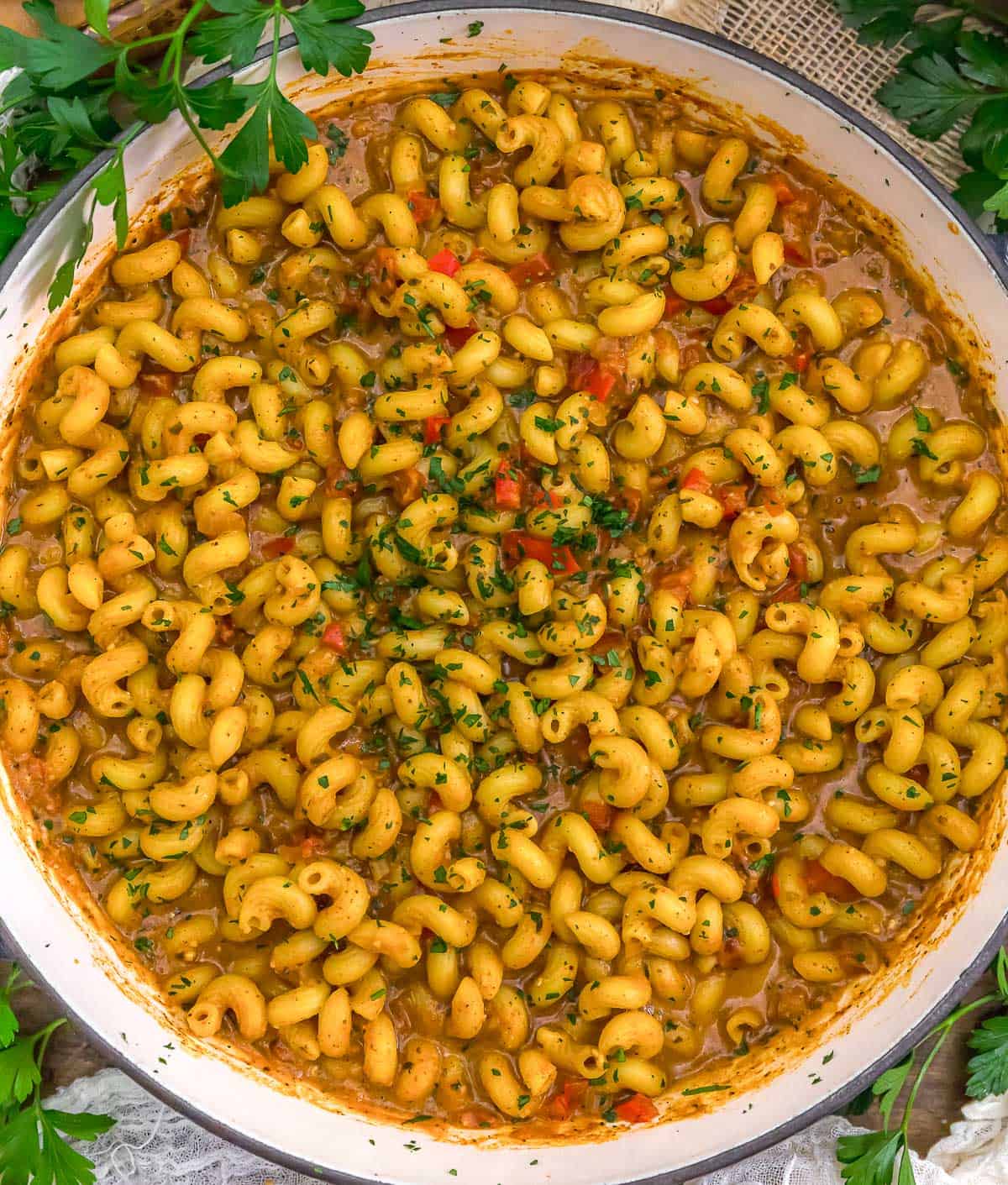 Tablescape of Creamy Cajun Pasta Skillet