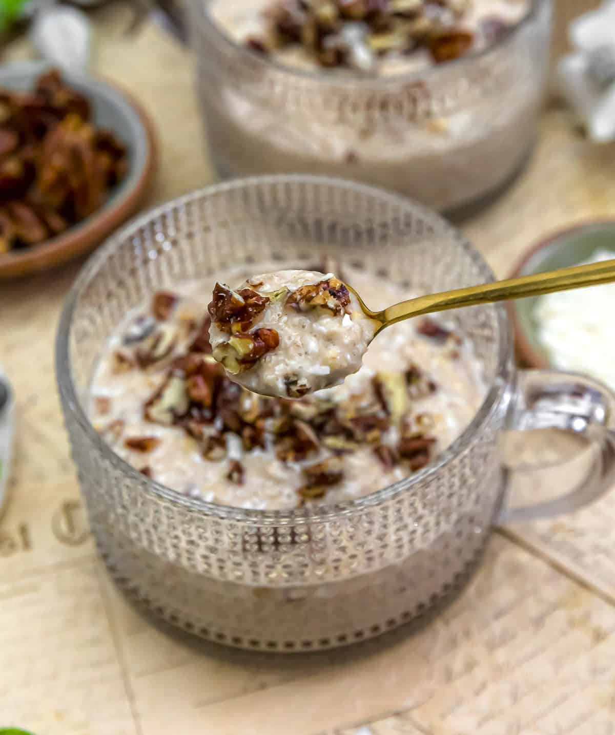 Spoonful of Vegan Pecan Pie Overnight Oats