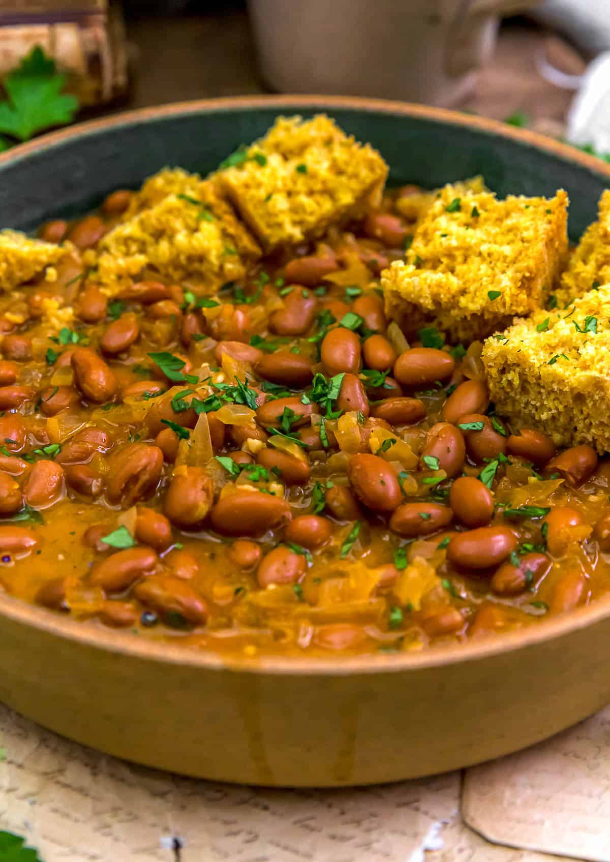 Vegan Mountain Soup Beans with Cornbread
