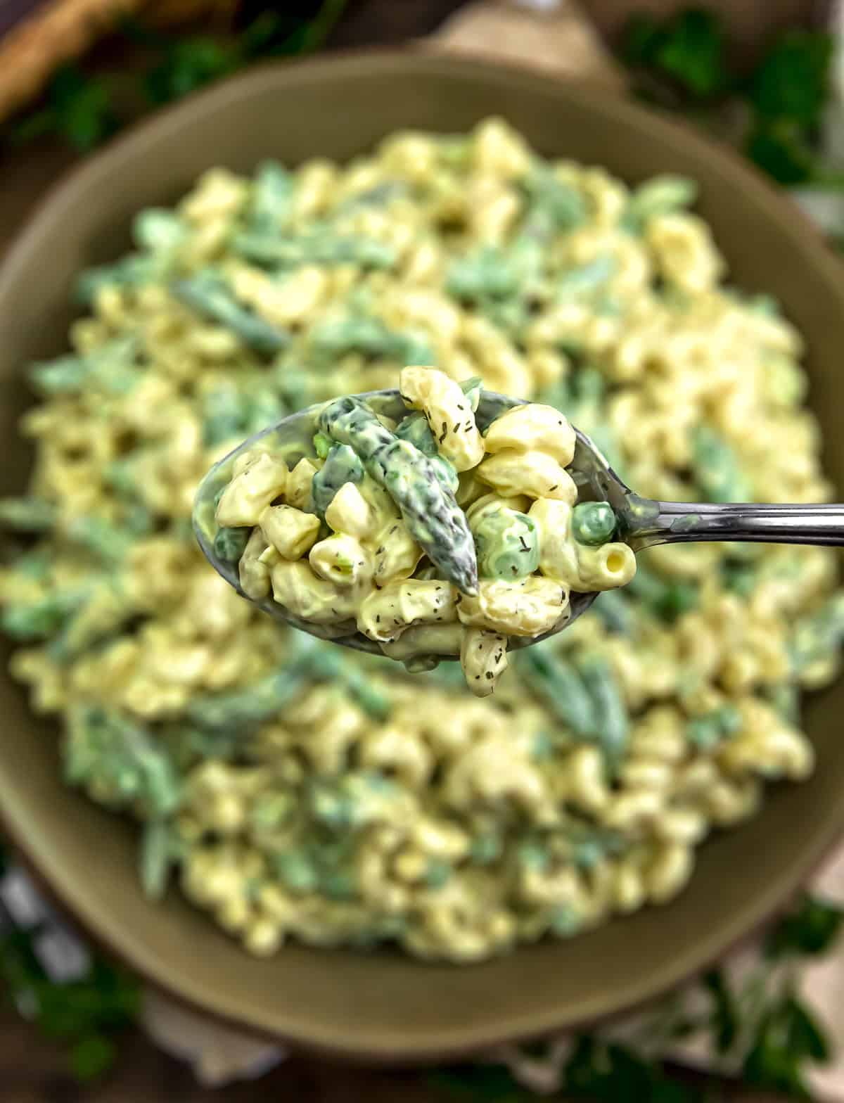Spoonful of Vegan Creamy Asparagus Pea Macaroni Salad