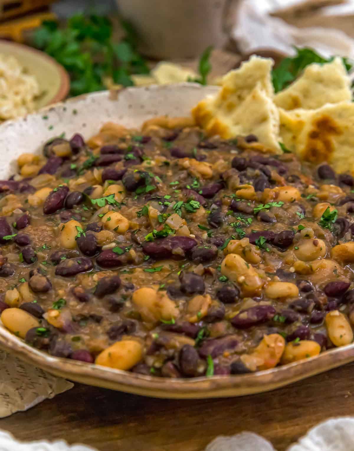 Close up of Mix Saabut Dahl