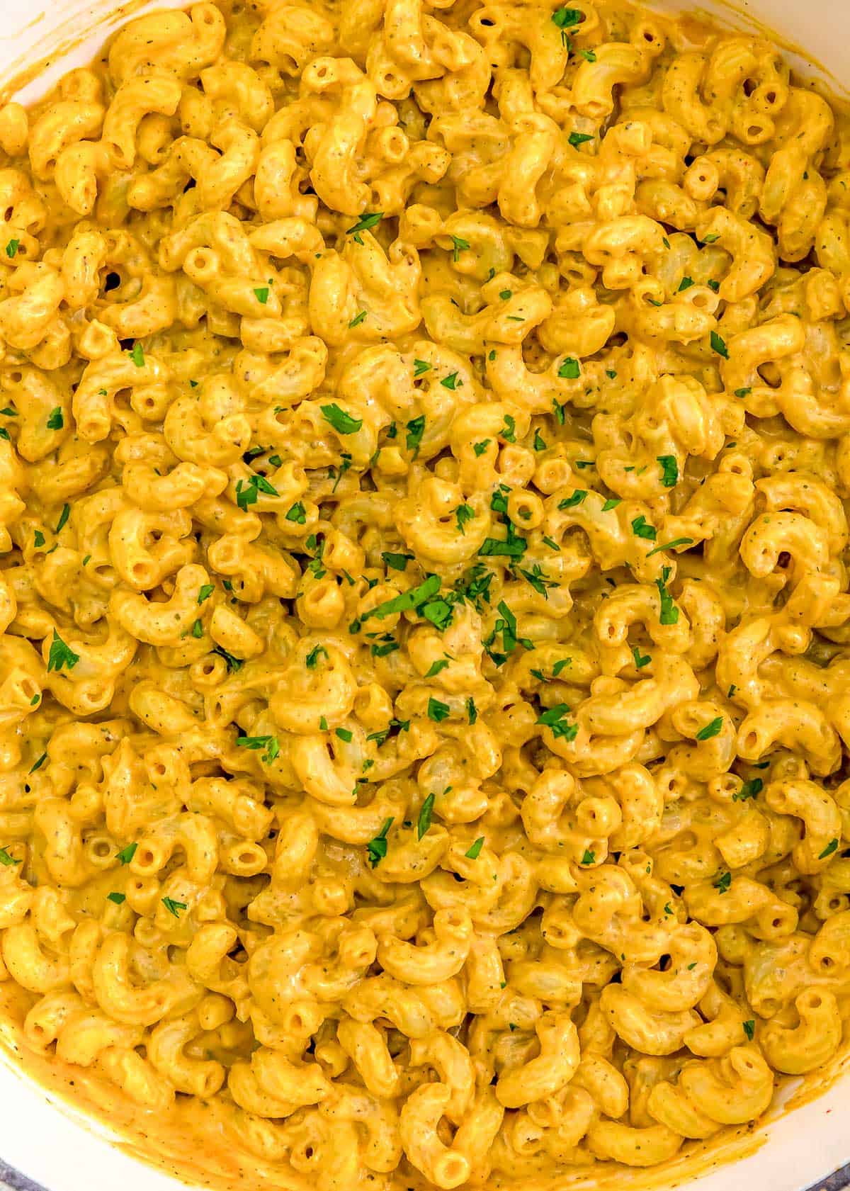 Close up of Easy Vegan Zaatar Mac and Cheese